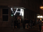 Neonzeichen für Venus&Apoll, Worringer Platz, Düsseldorf